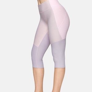 Outdoor Voices Colorblock Cropped Leggings Capri M